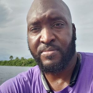 Meet your Posher, Dee